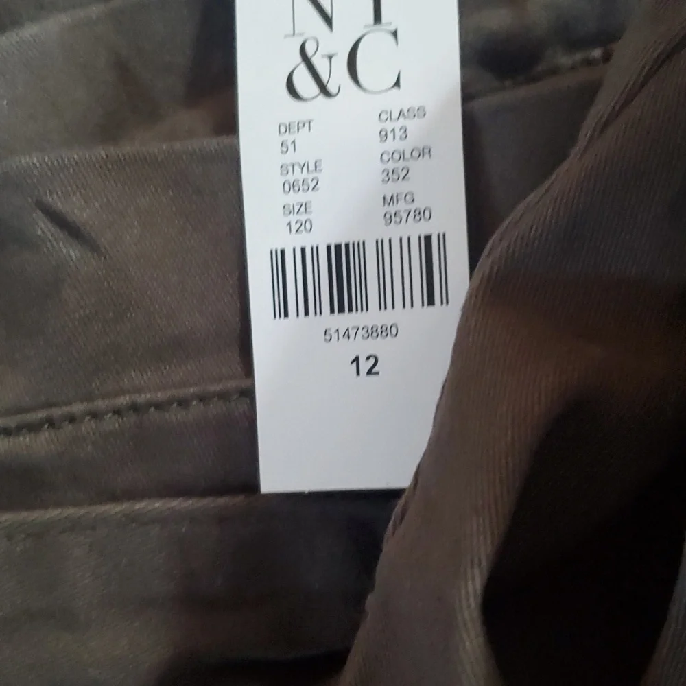 Dark Khaki green NWT NYC&Co ladies size 12 pants - Picture 2 of 4